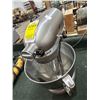 Image 1 : Kitchen Aid  5 Qt. Mixer w/Bowl/Whip