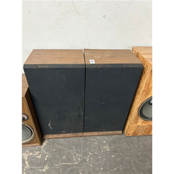 Fisher Large Stereo Speakers - Pair
