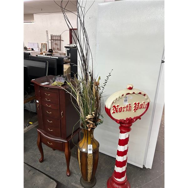 Large Ornate Vase w/Silk Plants