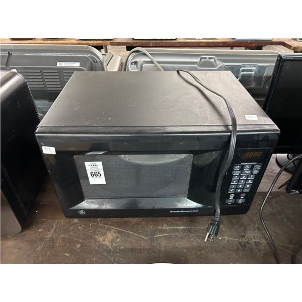GE Black M/W Oven