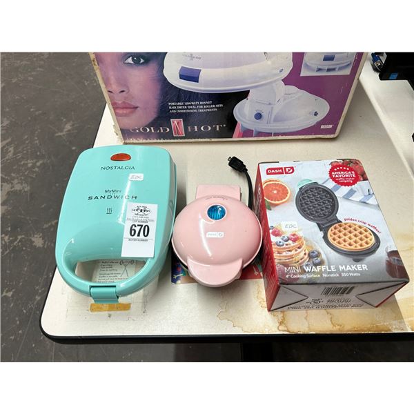 Sandwich/Waffle Presses - 3