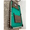 Image 1 : 7'  Pool Table