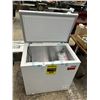 Image 1 : Thompson 30"  Chest Freezer - NEW