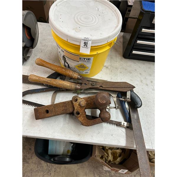 Reese 3 Ball Hitch, Yard Tools, Square, Limb Saw, Lanyard