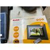 Image 3 : Kodak Easy Share Digital Frame, Picture Set