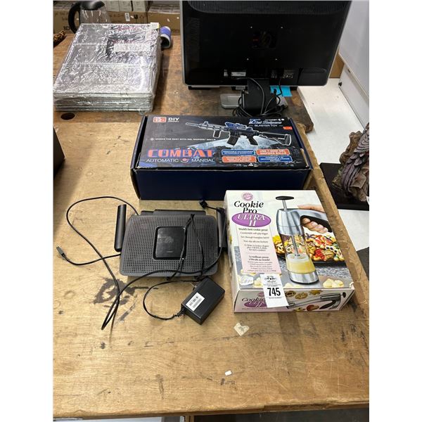 Cookie Pro Press, Combat Blaster Toy Gun, Linkskys Wireless Extender