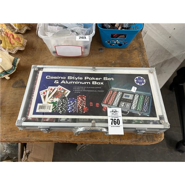 Poker Set in Alum. Box