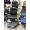 Image 1 : 2-Black Adjustable Height Office Stools - 2 X $