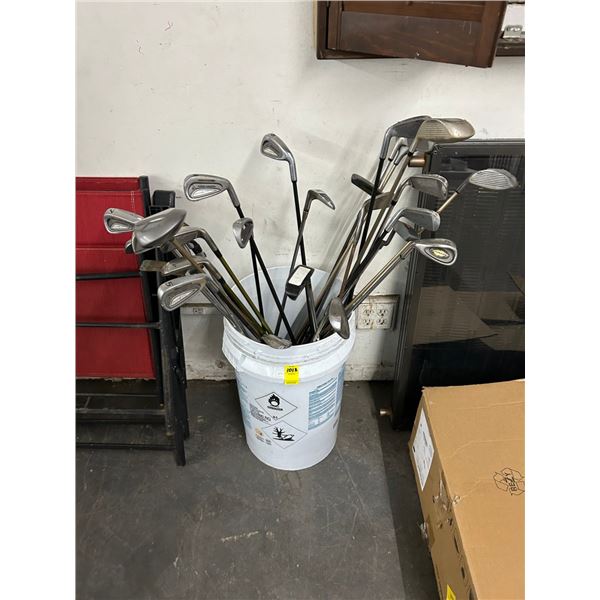 Asst. Golf Clubs In Bucket