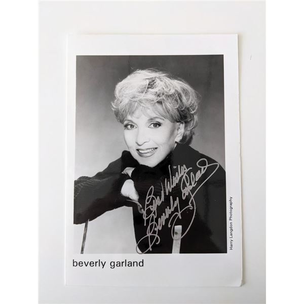 Decoy Beverly Garland signed photo