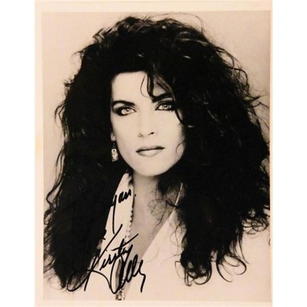 Kirstie Alley signed portrait photo