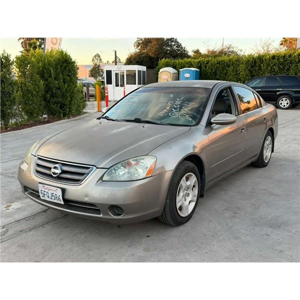 NISS ALTIMA 2004 T-DONATION