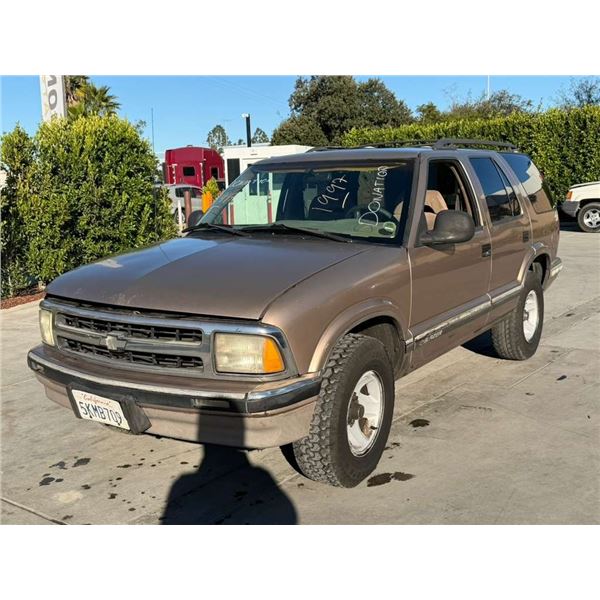 CHEV BLAZER 1997 APP  DUP/T-DON