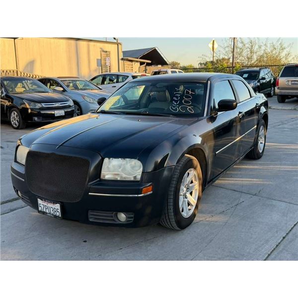 CHRY 300 2007 T-DONATION