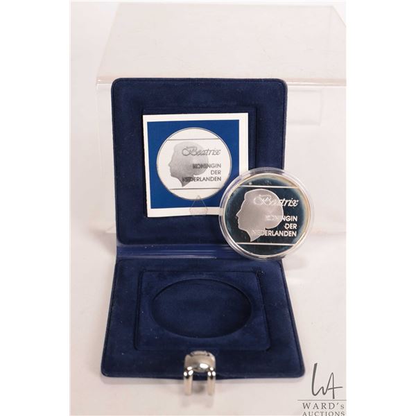 1986 "Aruba" 25 florin .925 silver coin in presentation case with certificate, issued in 1995 to com
