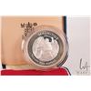 Image 2 : 1977 Royal Mint " Mauritius, Queen Elizabeth II Accession" 25 rupees .925 silver coin in presentatio