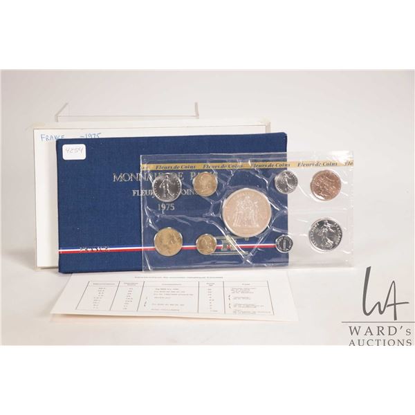 1975 Monnaie De Paris "Fleurs de Coins' mint coin set with box
