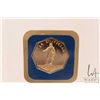 Image 4 : 1977 Franklin Mint "The Netherlands Antilles" 14kt, 200 guilder gold coin, with folder and certifica