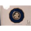 Image 3 : 1975 Franklin Mint "Barbados" 14kt 100 dollar gold coin with folder and certificate. (6.21 grams of 
