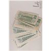 Image 2 : Forty six 1973 Bank of Canada $1 bills in circulated to heavily circulated condition