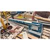 Image 1 : KLETON ADJUSTABLE LENGTH AND WEIGHT CAPACITY FORKLIFT BOOM ATTACHMENT