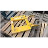Image 2 : KLETON 1000 LBS. CAPACITY DRUM GRABBER FORKLIFT ATTACHMENT (YELLOW)