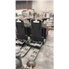 Image 3 : RAYMOND KOVA ELECTRIC MODEL 8510 CENTER RIDER PALLET TRUCK