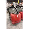 Image 4 : RAYMOND KOVA ELECTRIC MODEL 8510 CENTER RIDER PALLET TRUCK