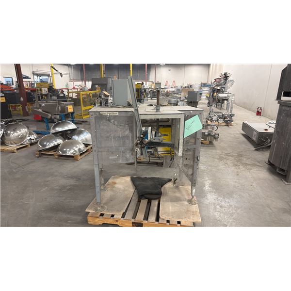 MIXING STATION WORK STAND WITH POWER BOX