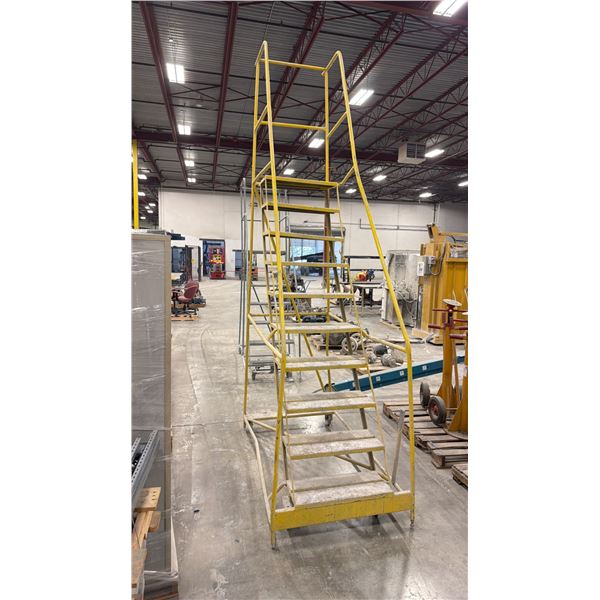 MOBILE WAREHOUSE STEPS - APPROX. 7 1/2FT TO STANDING PLATFORM (YELLOW)