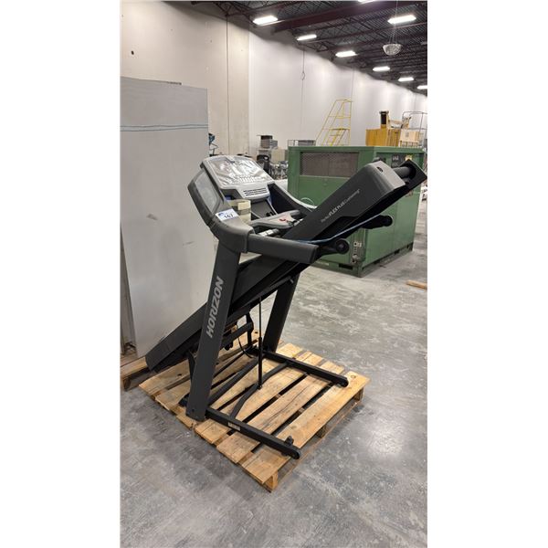 HORIZON FITNESS TREADMILL