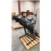 Image 2 : HORIZON FITNESS TREADMILL