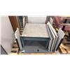 Image 4 : GROUP OF ASSORTED OFFICE DESKS (4 PALLETS)