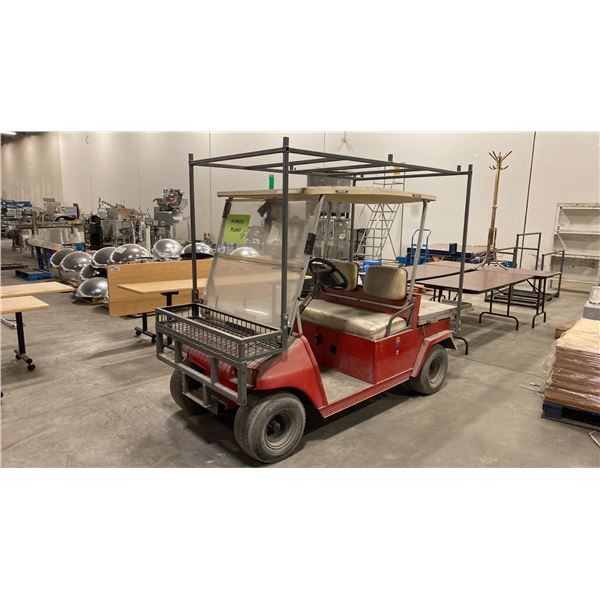 RED ELECTRIC GOLF CART **NEEDS NEW BATTERIES**
