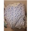 Image 3 : 5 x Large Bags of Ladies Clothing B