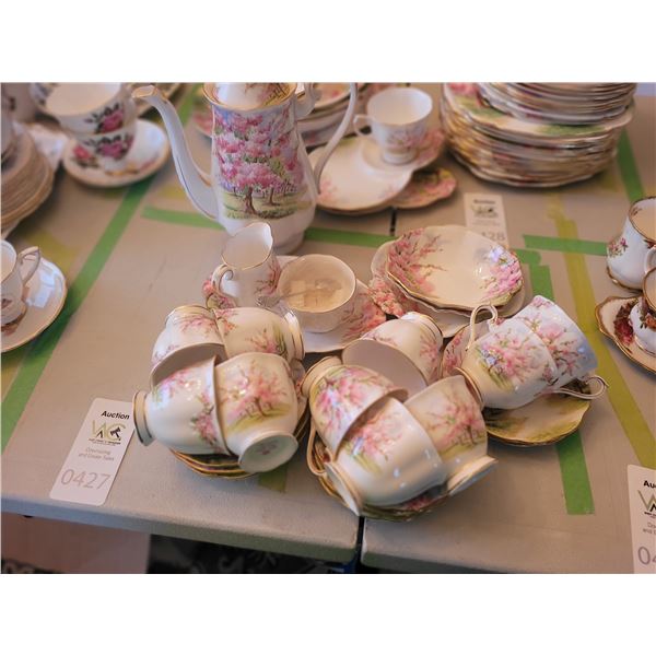 Royal Albert Blossom Time A