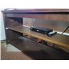 Image 5 : TV Stand C