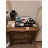 Image 4 : Night Stand C