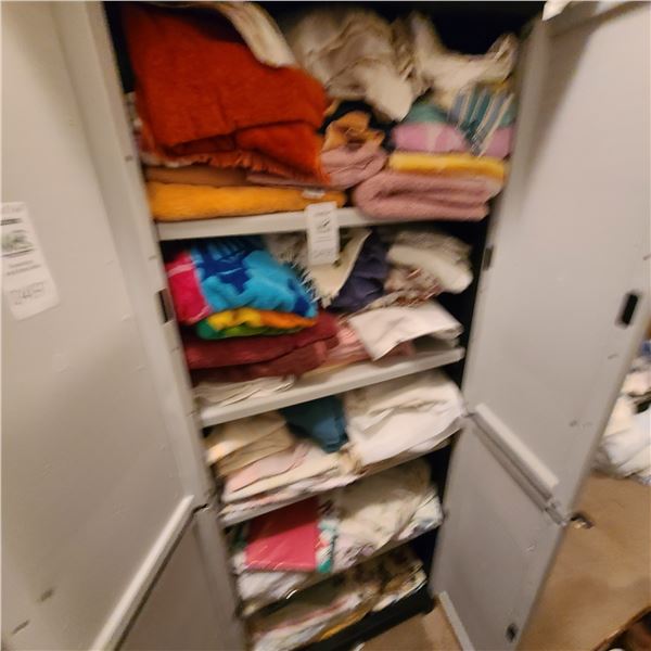 Linens B