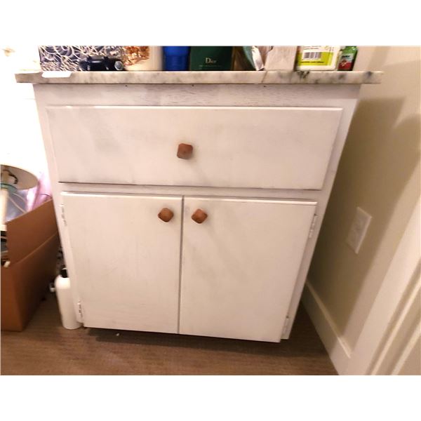 Cabinet C