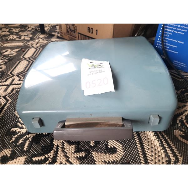 Vintage Majestic 400 Typewriter A