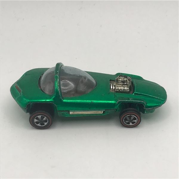1967 HOT WHEELS REDLINE SILHOUETTE DIE-CAST CAR IN METALLIC GREEN