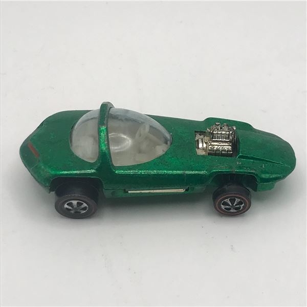 1967 REDLINE SILHOUETTE DIE-CAST CAR IN GREEN