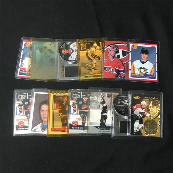 LOT OF LOOSE HOCKEY TRADING CARDS