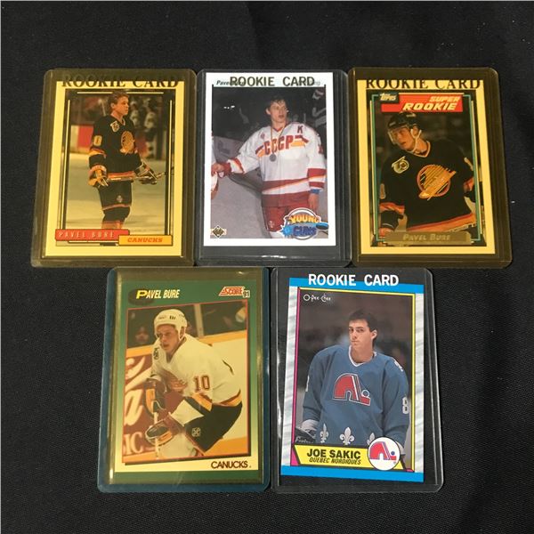 LOT OF 5 NHL TRADING CARDS INCLUDING SEVERAL ROOKIES
