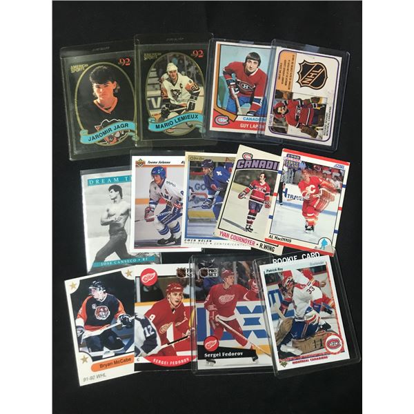 LOT OF LOOSE HOCKEY TRADING CARDS