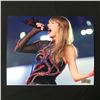 Image 1 : TAYLOR SWIFT SIGNED 8X10 - ACE COA