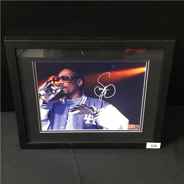 SNOOP DOGG SIGNED AND FRAMED 8X10 - ACE COA