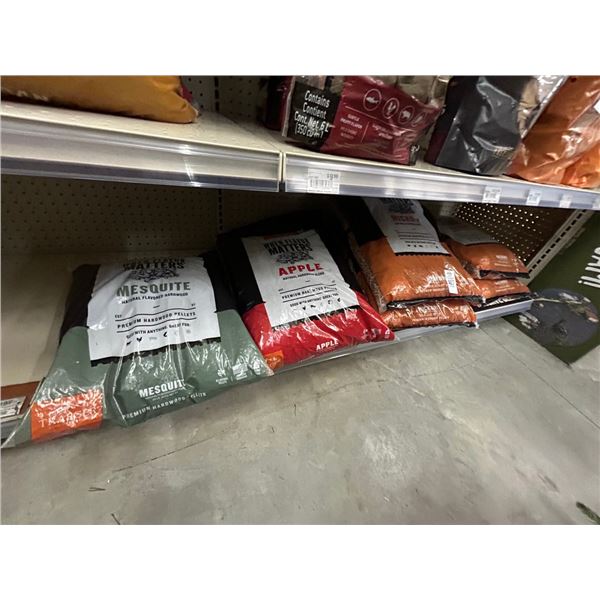 7-Traeger Natural Wood Chunks - 7 X $