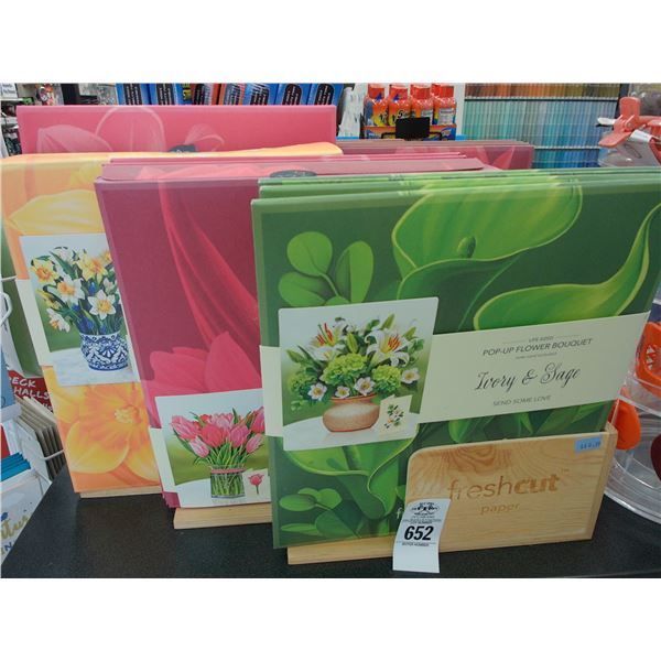 Ivory/Sage Pop Up Paper Flower Bouquets